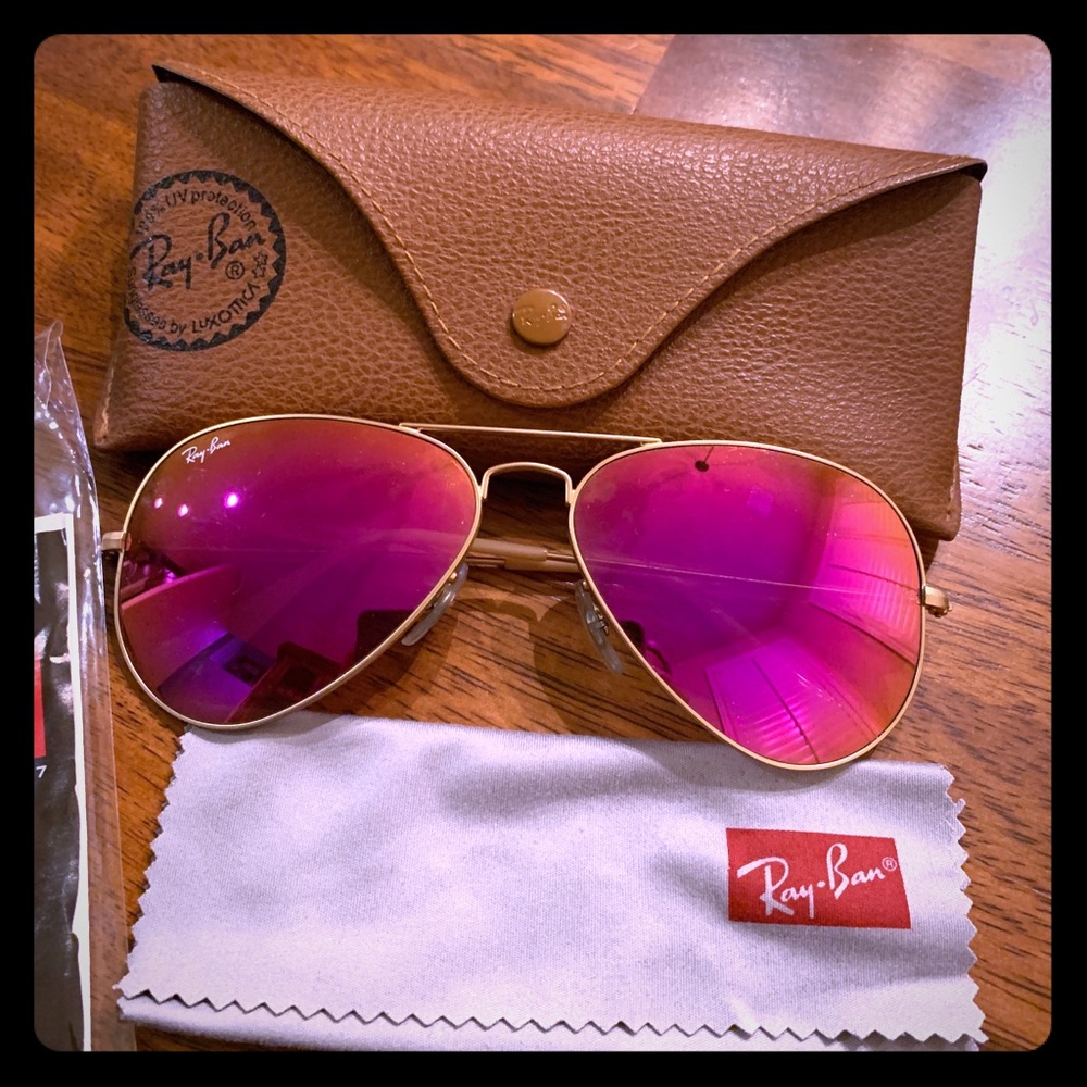 Ray Ban Aviator Flash and Mirrored Glasses